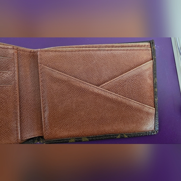AUTHENTIC Vintage Louis Vuitton Men's Wallet - Picture 8 of 15